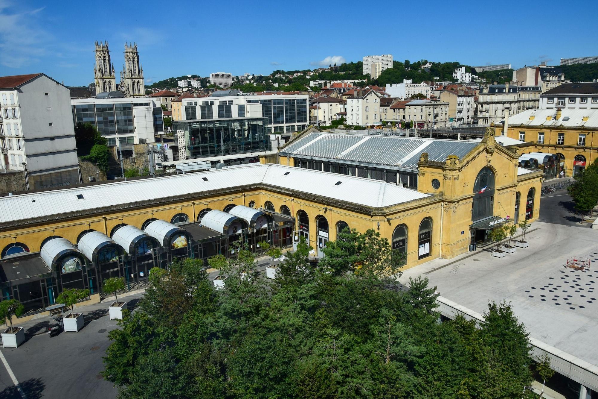 Ibis Nancy Centre Gare Et Congres Exterior foto